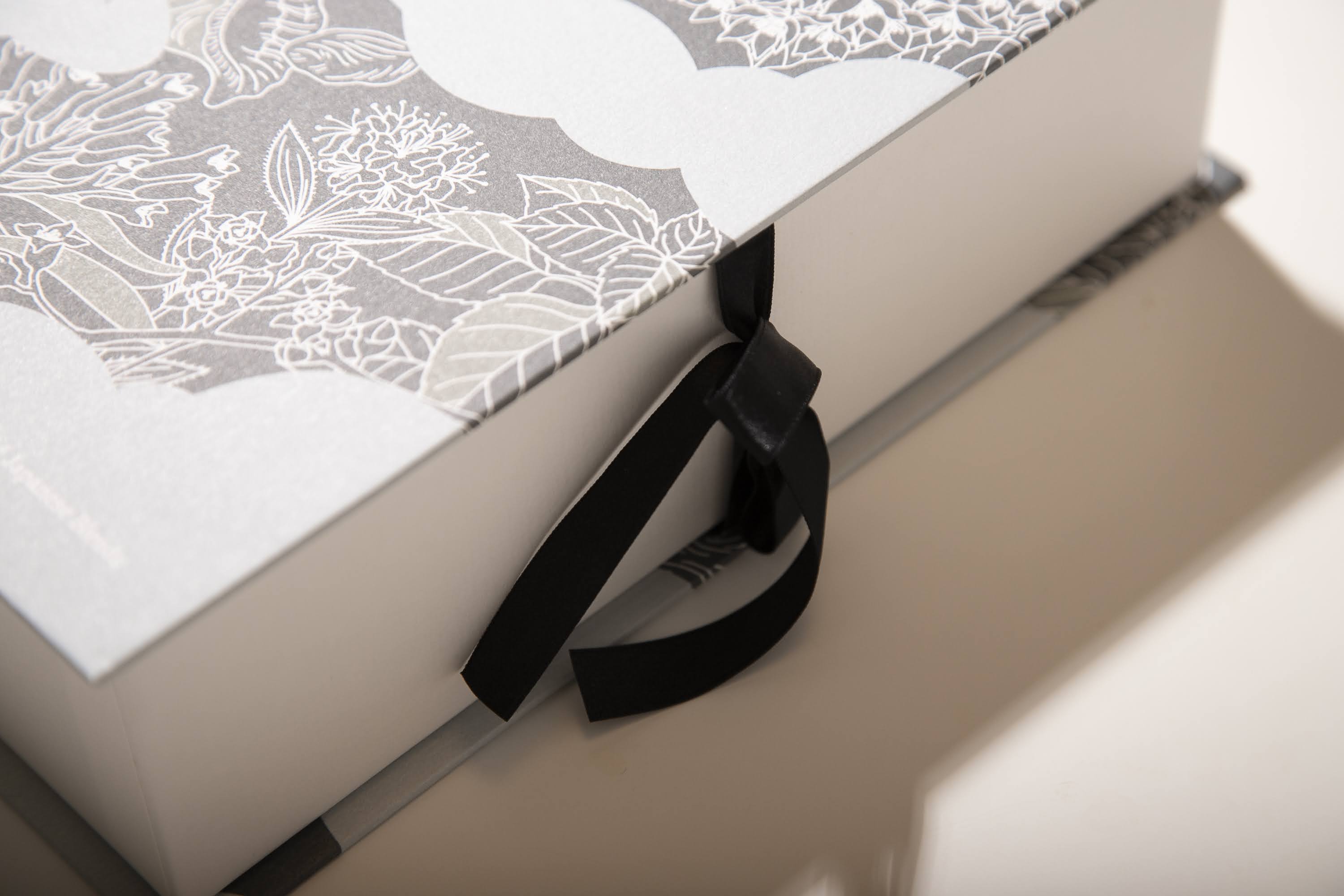 【千年の日本の香り】Six in Sense|Anniversary Box|コーン型 120個入り 天然 ハンドメイド